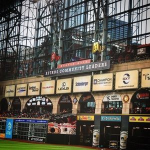 Meet your Posher, Isaiah